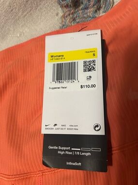 NWT Nike Zenvy training tights